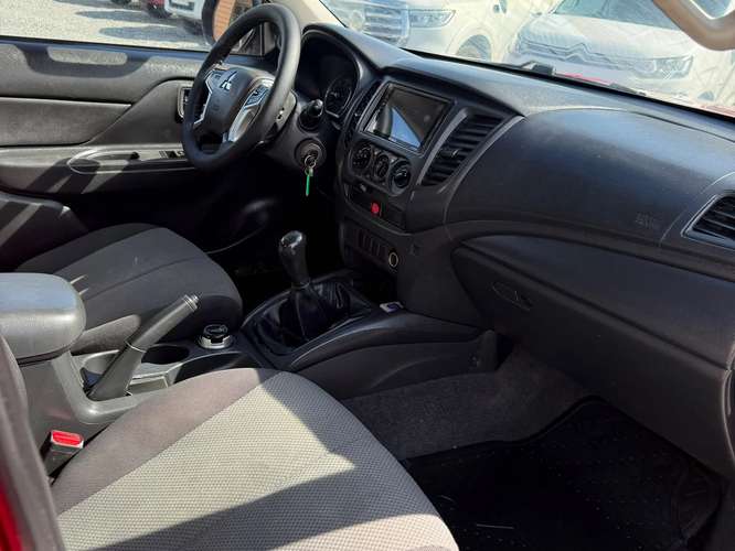 MITSUBISHI L200 KATANA CRT 4X4 2.4 2023 - Imagen 5