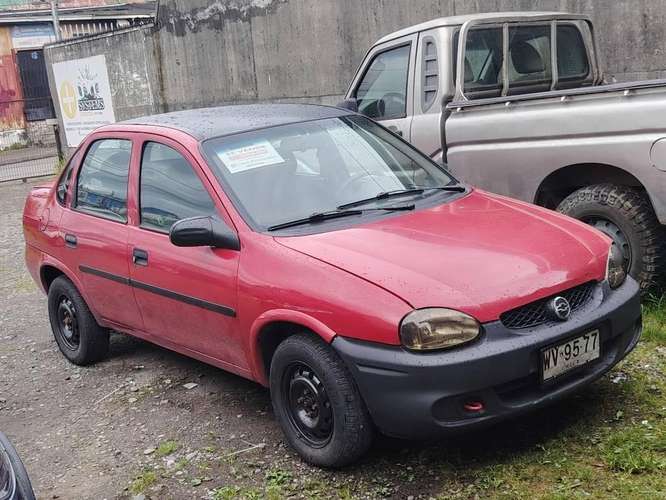 Vendo corsa sedan 4 puertas