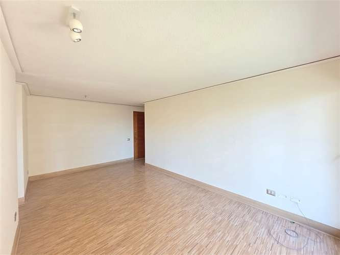 Depto en condominio arriendo 15 UF en Macul 2D2B1Est Terraza - Imagen 8