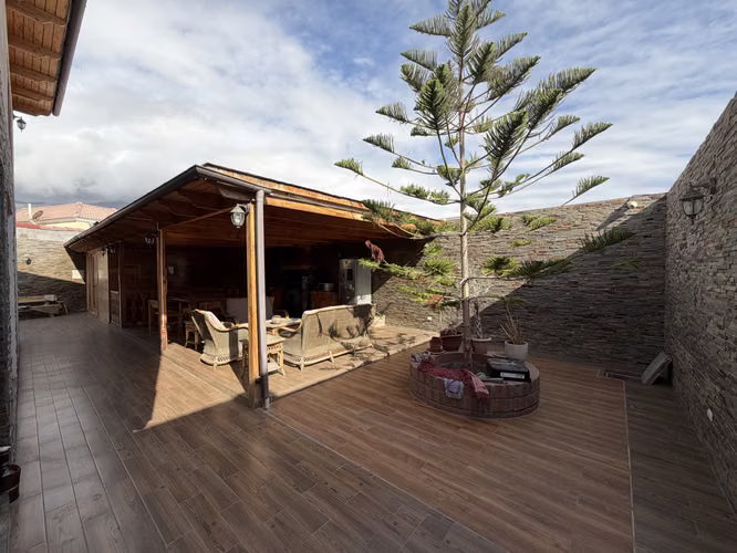 Arriendo exclusiva casa en Costa Laguna