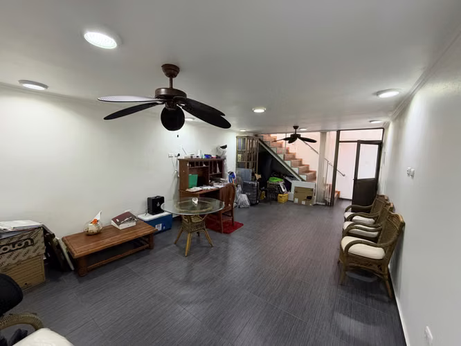 Arriendo exclusiva casa en Costa Laguna
