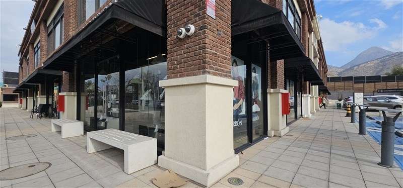 Local Comercial en arriendo en Lo Barnechea