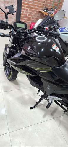 Suzuki Gixxer 150 FI 2025 - Única Dueña - Imagen 2