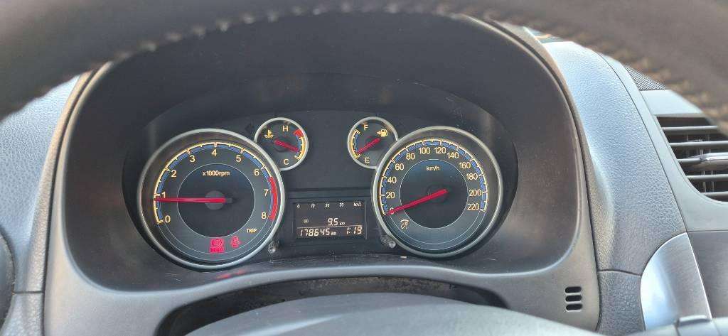 Suzuki sx4 único dueño - Imagen 5
