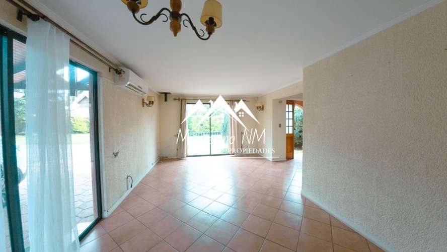 ARRIENDO ACOGEDORA CASA EN CONDOMINIO SECTOR RESID