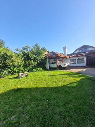 ARRIENDO  AMPLIA CASA  EN SECTOR RESIDENCIAL - Imagen 11