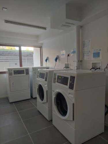 ARRIENDO DEPARTAMENTO CENTRAL RESIDENCIAL c/ estac - Imagen 9