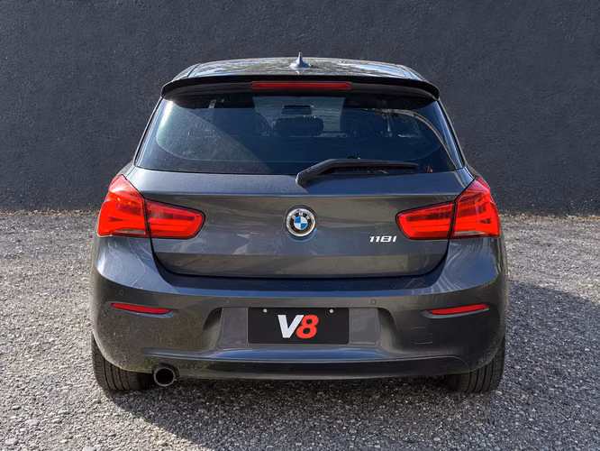 BMW 118I LCI 2017 - Imagen 4