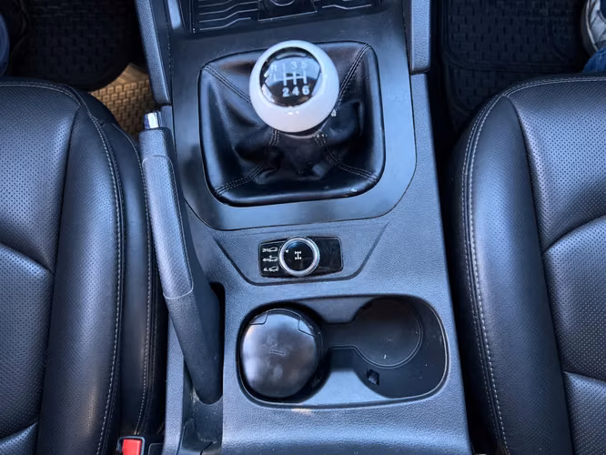 SSANGYONG MUSSO 4X4 MT 2023 - Imagen 9