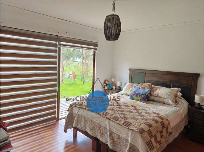 Parcela gran Casa, Cabaña, piscina y quincho en Foresta de Zapallar