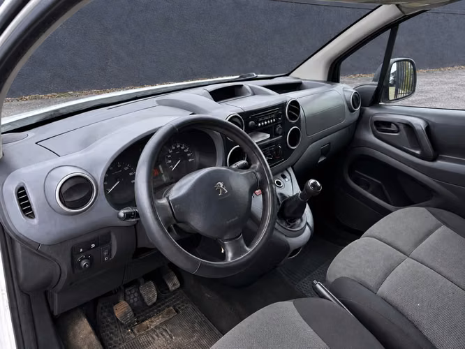 PEUGEOT PARTNER HDI 2019 - Imagen 5