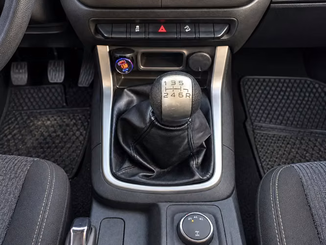 CHEVROLET COLORADO DCAB 4X4 2022 - Imagen 9