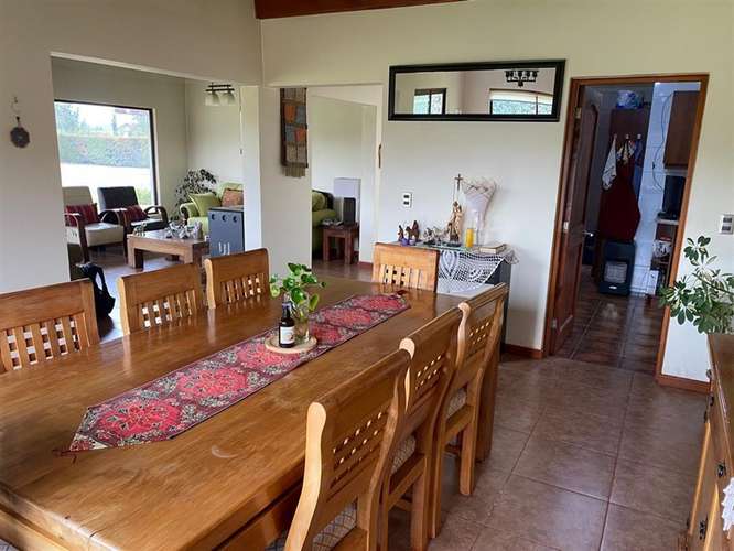 CASA AP629 Trebulco Carampangue. 273 m2 construidos en 5000 de terreno, 4D 4B 3 est techados piscina