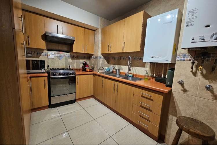 Amplio depto remodelado en concepción - Imagen 11