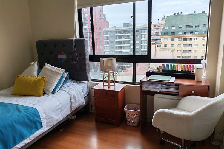 Amplio depto remodelado en concepción - Imagen 17