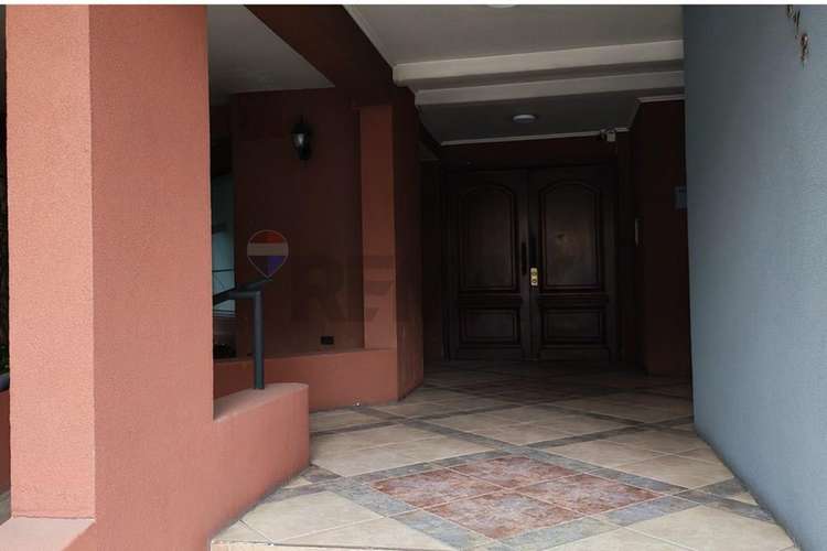 Amplio depto remodelado en concepción - Imagen 25