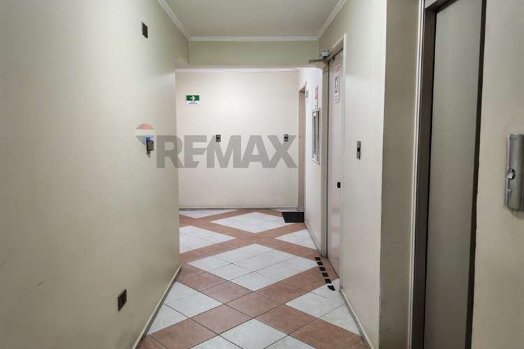 Amplio depto remodelado en concepción - Imagen 24