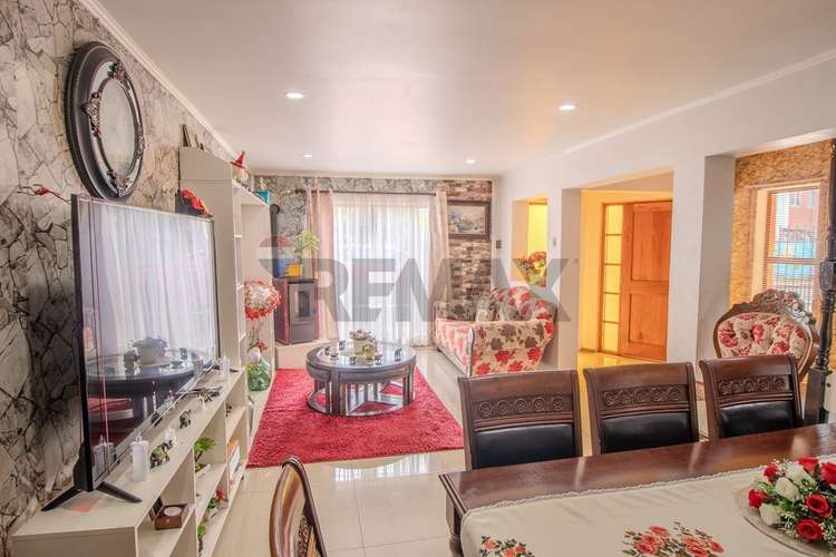 Gran casa en venta 3d 2b sin muebles - Imagen 5
