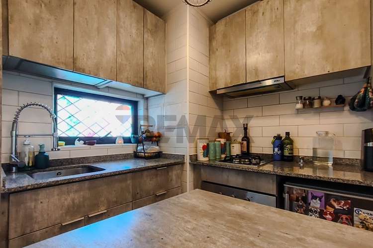 Departamento venta metro toesca 1 dormitorio - Imagen 5