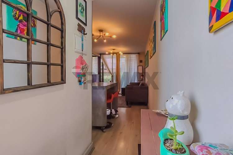 Departamento venta metro toesca 1 dormitorio - Imagen 2