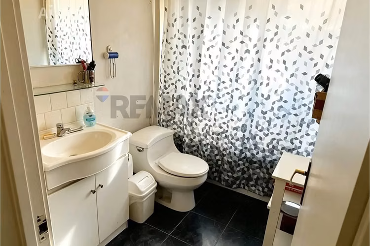 Oportunidad, casa en venta, av macul, gran terreno - Imagen 8