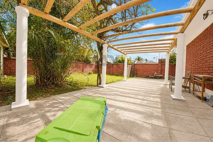 Casa con gran terreno en la reina - Imagen 21