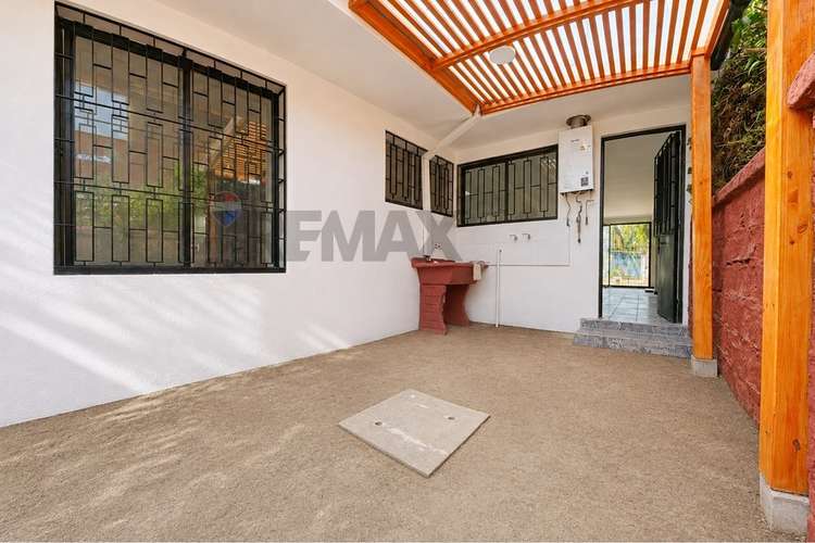 Casa con gran terreno en la reina - Imagen 27