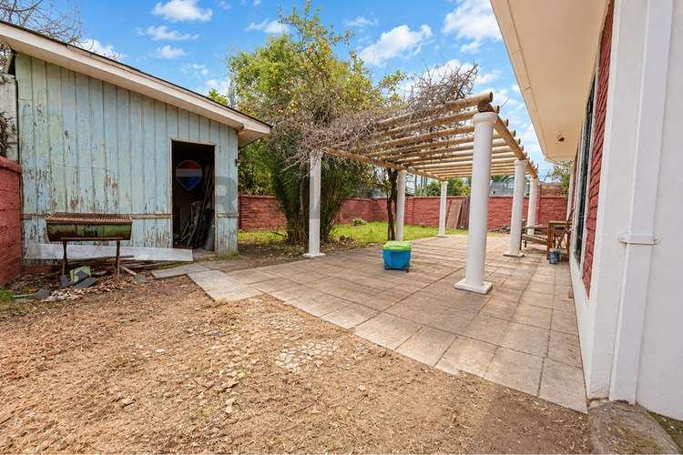 Casa con gran terreno en la reina - Imagen 23