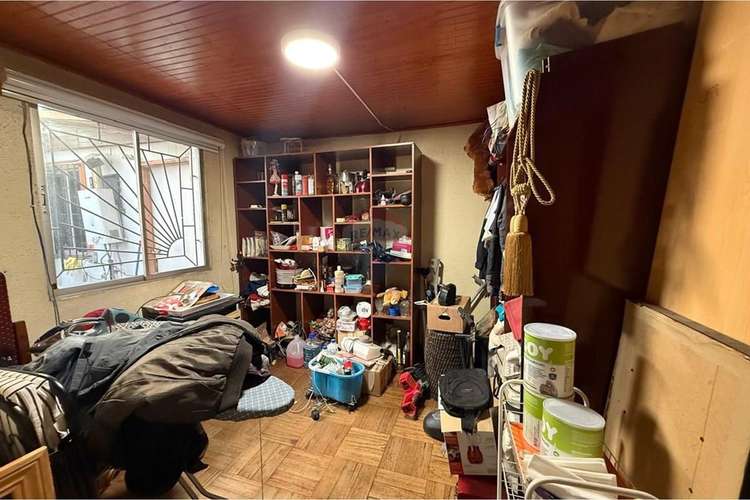 Casa a pasos de av. jose miguel carrera - Imagen 13
