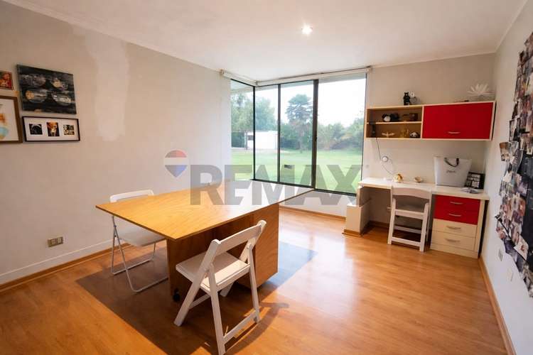 Casa estilo mediterraneo en olivar