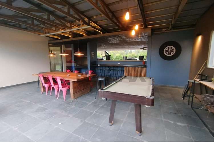 Casa estilo mediterraneo en olivar
