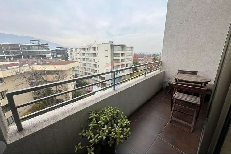 Arriendo loft con terraza cerca de metro bilbao - Imagen 4