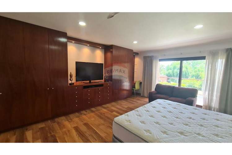Exclusiva casa en condominio en lago rapel.