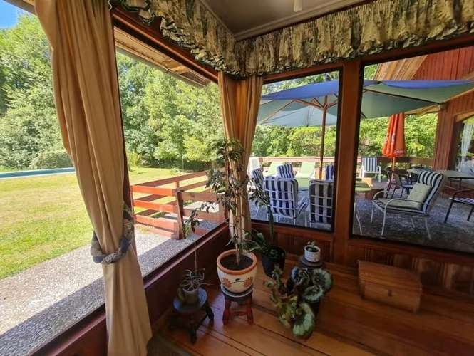 PARCELA DE 9700 M2 CON AMPLIA CASA EN ANGACHILLA VALDIVIA - Imagen 17