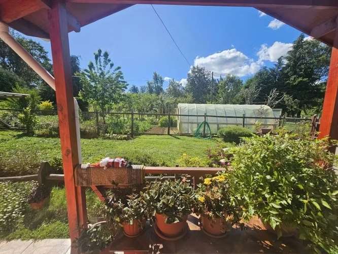 CASA CON GRAN TERRENO EN FOLILCO LOS LAGOS