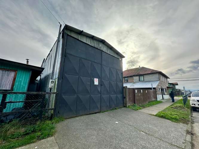 EN ARRIENDO TERRENO URBANO CON ACCESO DOS CALLES