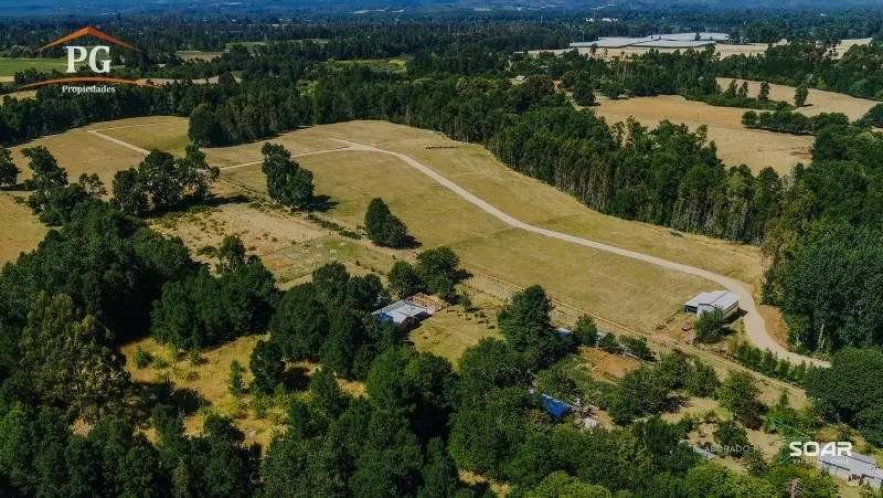 MEDIA HECTÁREA CERCA DEL AEROPUERTO PICHOY Y VALDIVIA