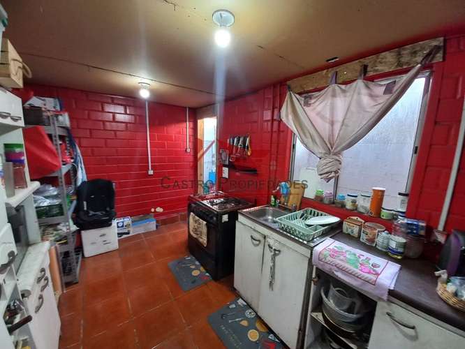 CASA DE DOS PISOS CON 2 DORMITORIOS, 2 BAÑOS, BATUCO - Imagen 13