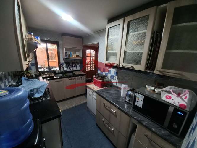 VENTA CASA EN QUILICURA, 4 DORMITORIOS 4 BAÑOS - Imagen 11