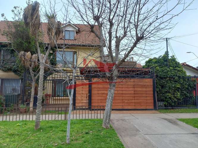 VENTA CASA EN QUILICURA, 4 DORMITORIOS 4 BAÑOS - Imagen 2