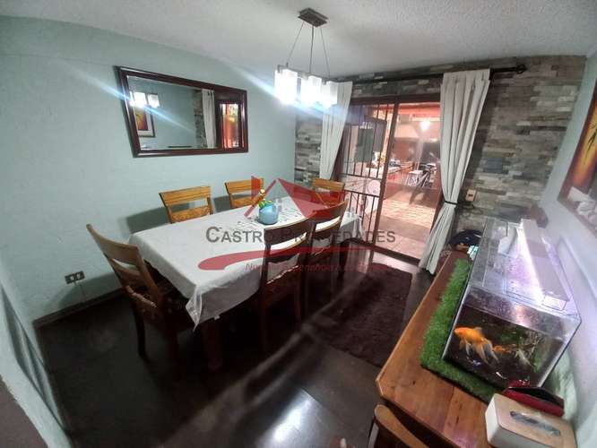 VENTA CASA EN QUILICURA, 4 DORMITORIOS 4 BAÑOS - Imagen 8