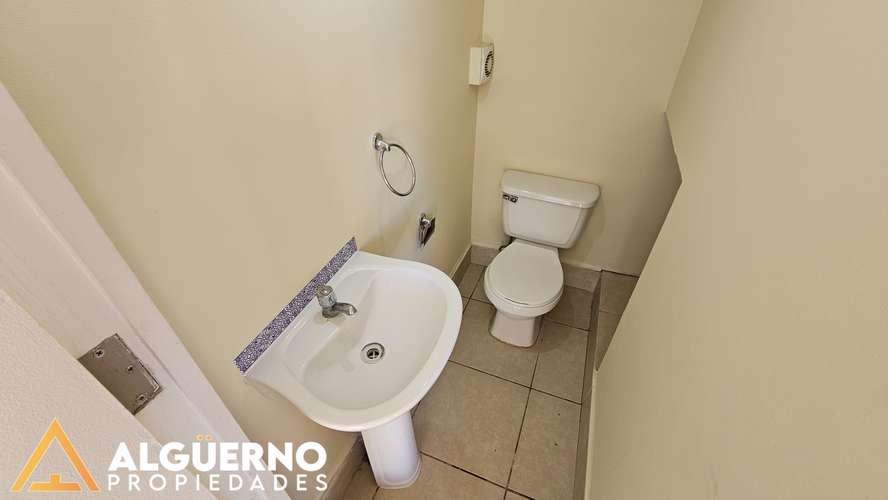 EN ARRIENDO CASA REMODELADA 3D3B2E MIRAFLORES 782 PEÑAFLOR - Imagen 5