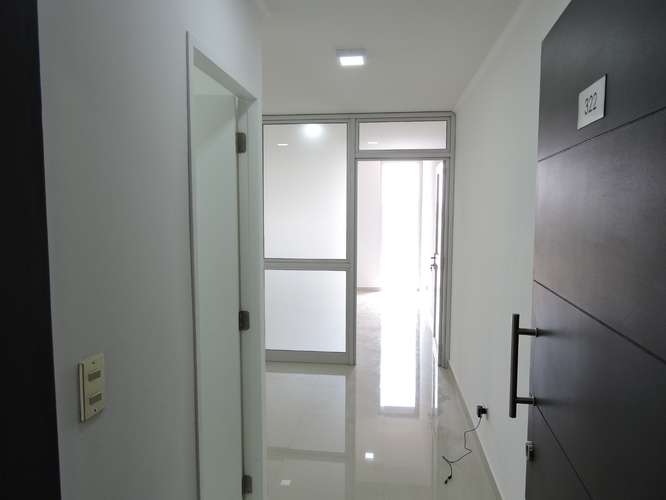 VENTA OFICINA EN LA SERENA 1EST 1 BOD