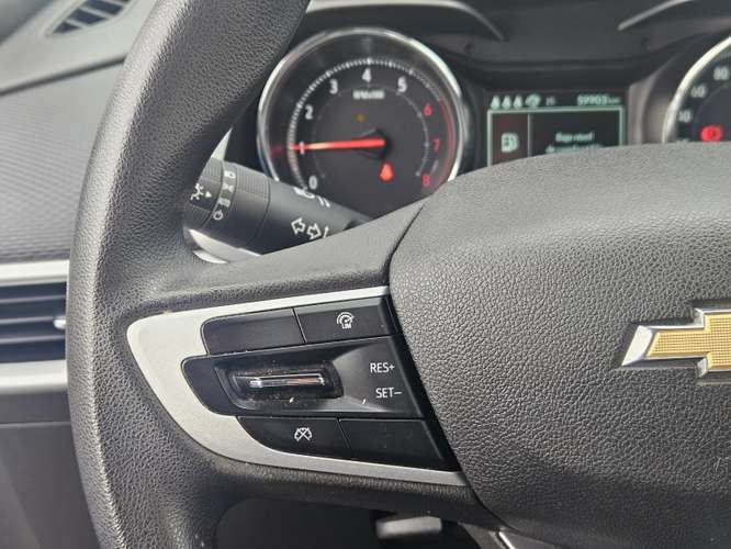 Chevrolet Tracker 1.2 Ltz P Mt 2023 - Imagen 18