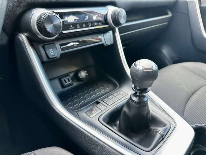 Toyota Rav4 2.0 Le Mt 2023 - Imagen 14