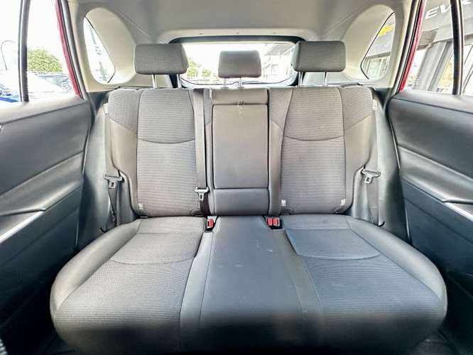 Toyota Rav4 2.0 Le Mt 2023 - Imagen 17