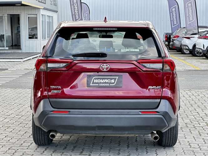 Toyota Rav4 2.0 Le Mt 2023 - Imagen 6