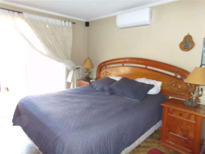 Casa en venta de 4 dorm. en Huechuraba - Imagen 12
