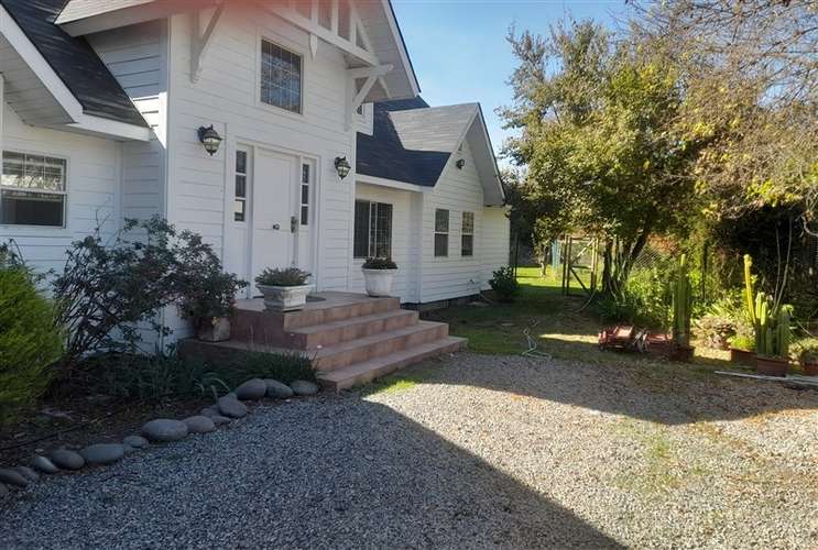 Casa en venta de 5 dormitorios en Talagante club Chile Tenis