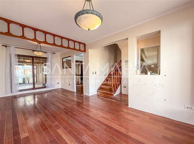 Casa en arriendo de 2 dorm. en Lomas San Sebastián - Imagen 2
